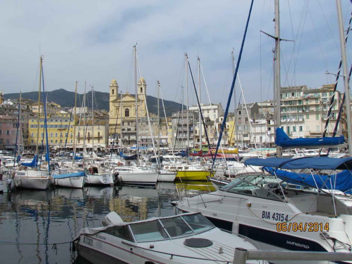Appartement Bastia Au Pied Du Vieux Port Exterior foto